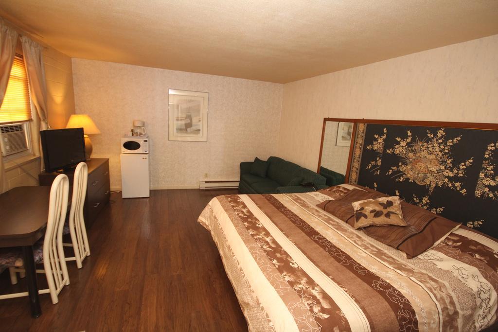 Motel Grande Ile Salaberry-de-Valleyfield Exterior foto